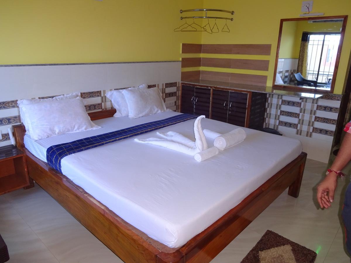 Hotel On Call Puri Laxmi Beach Resort Exterior photo