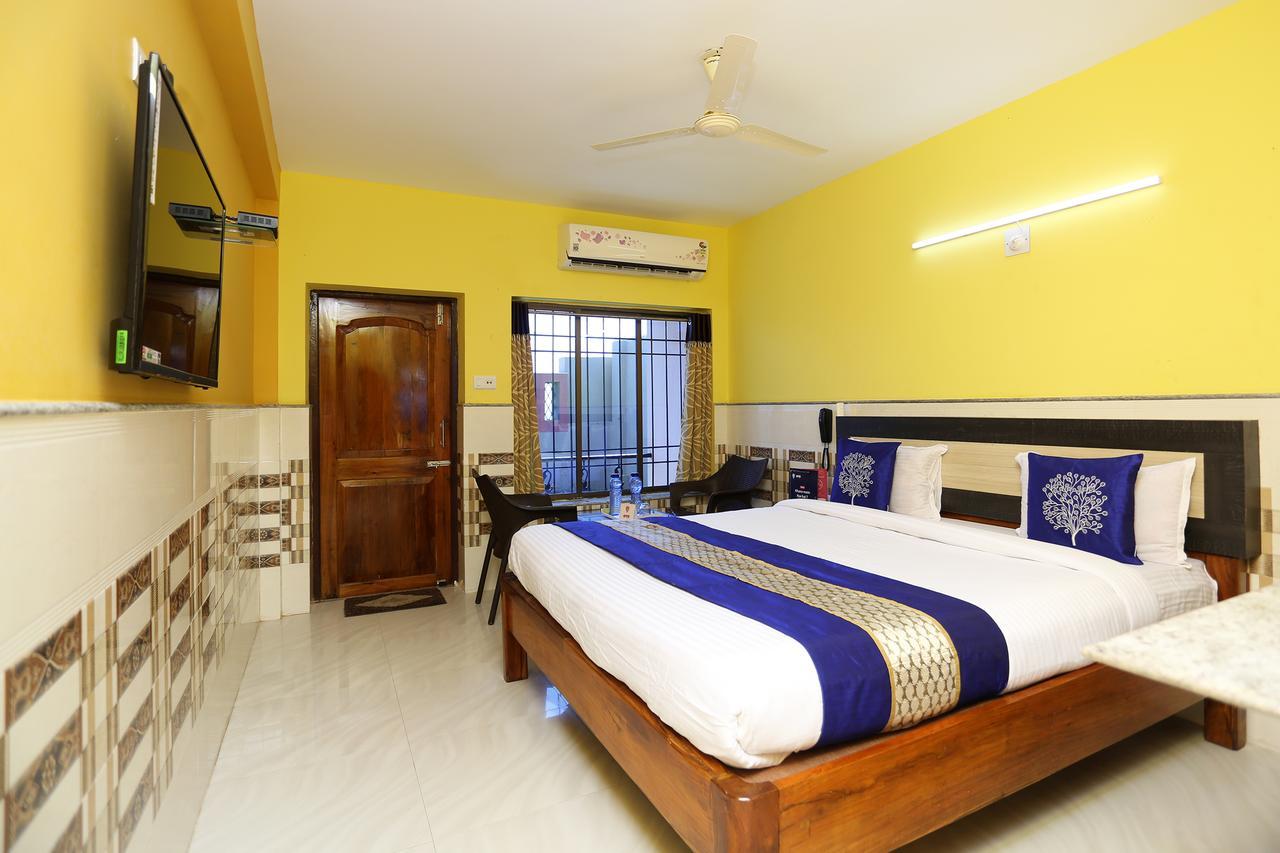 Hotel On Call Puri Laxmi Beach Resort Exterior photo